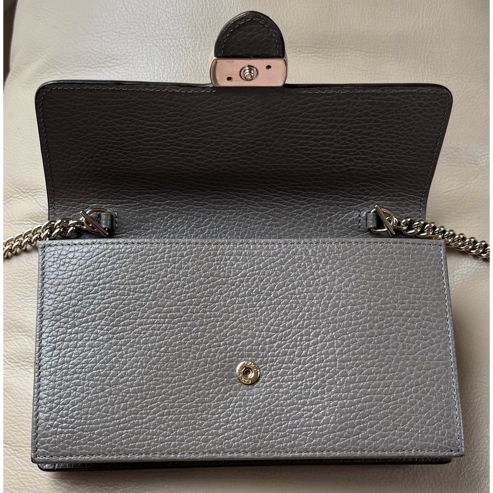 Authentic Gucci Interlocking Dollar Gray Leather Chain Crossbody Clutch Bag - Picture 6 of 12